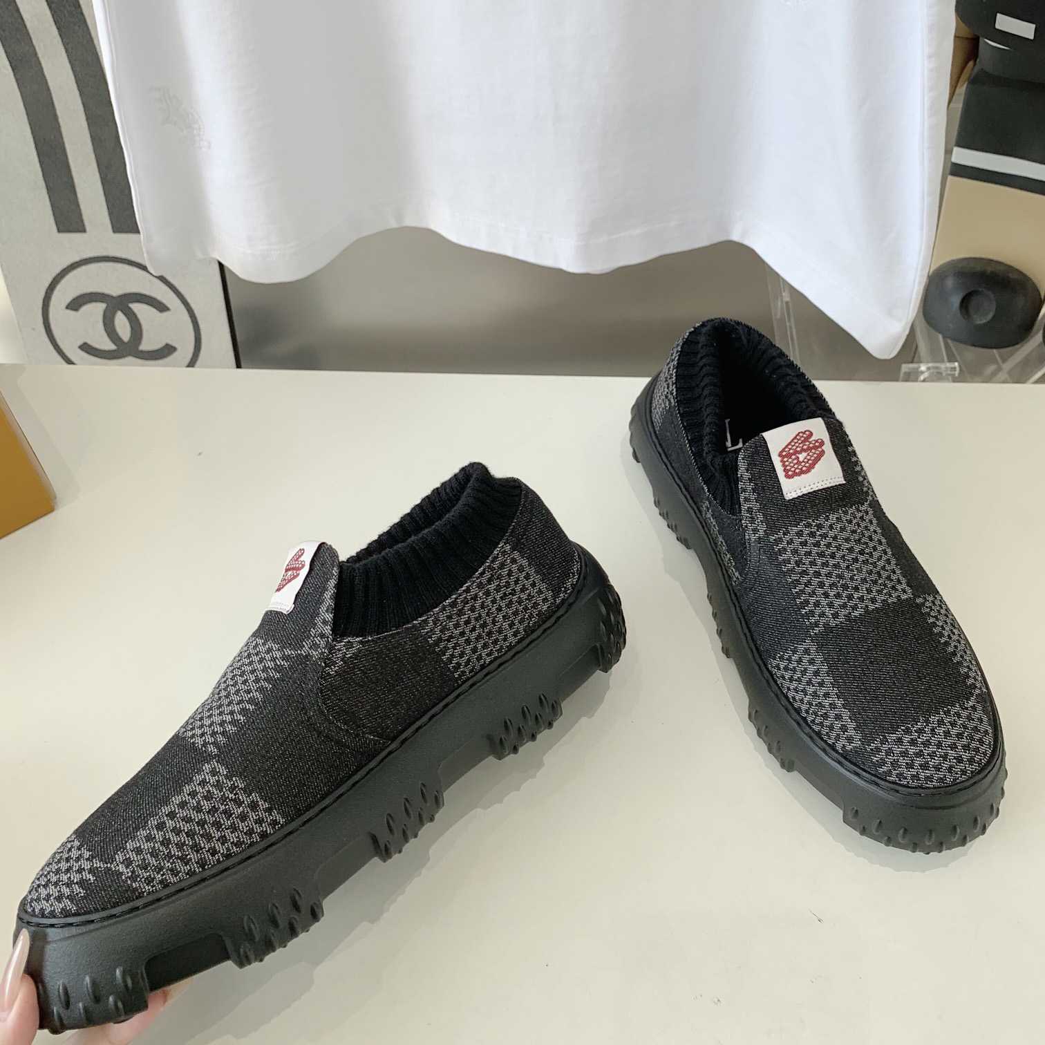 Louis Vuitton LV Space Lander Slip On   - EUR FASHION