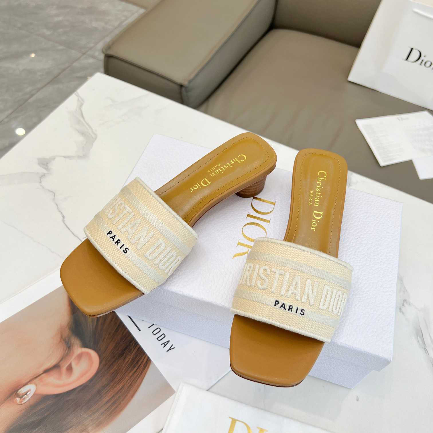 Dior Dioriviera Dway Heeled Slide - EUR FASHION