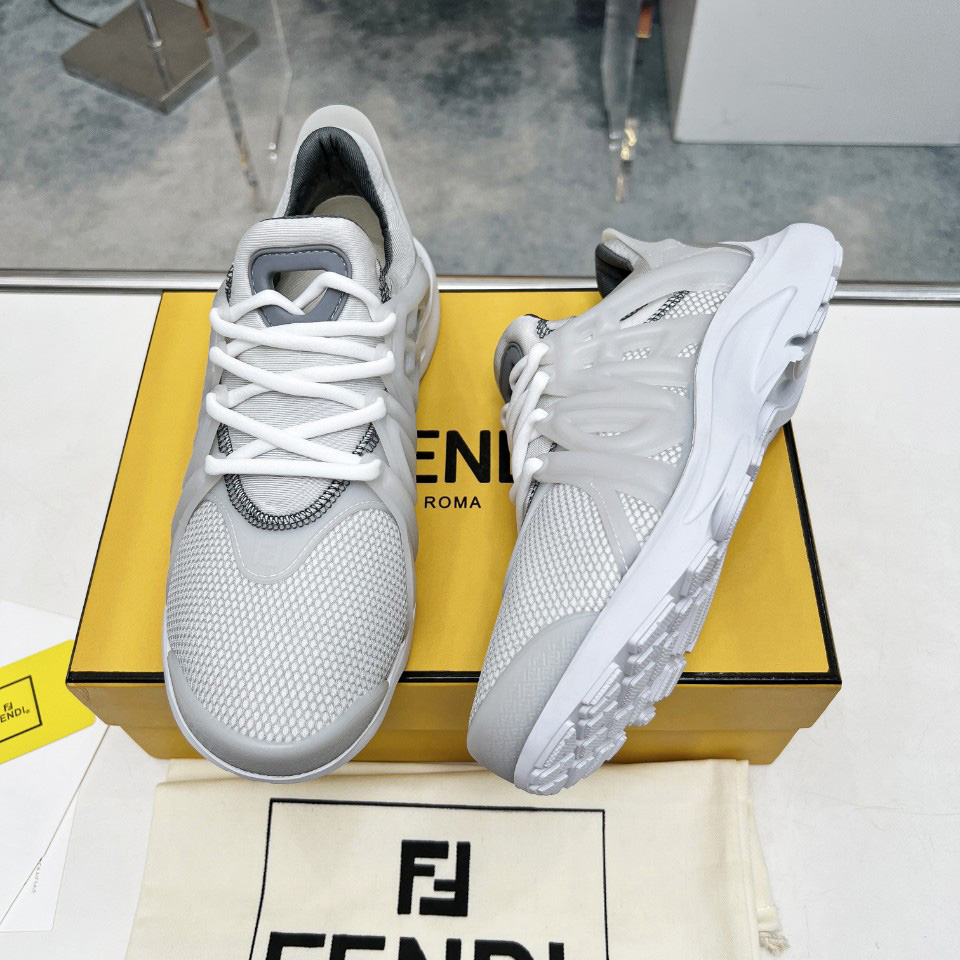 Fendi Tag Sneakers - EUR FASHION