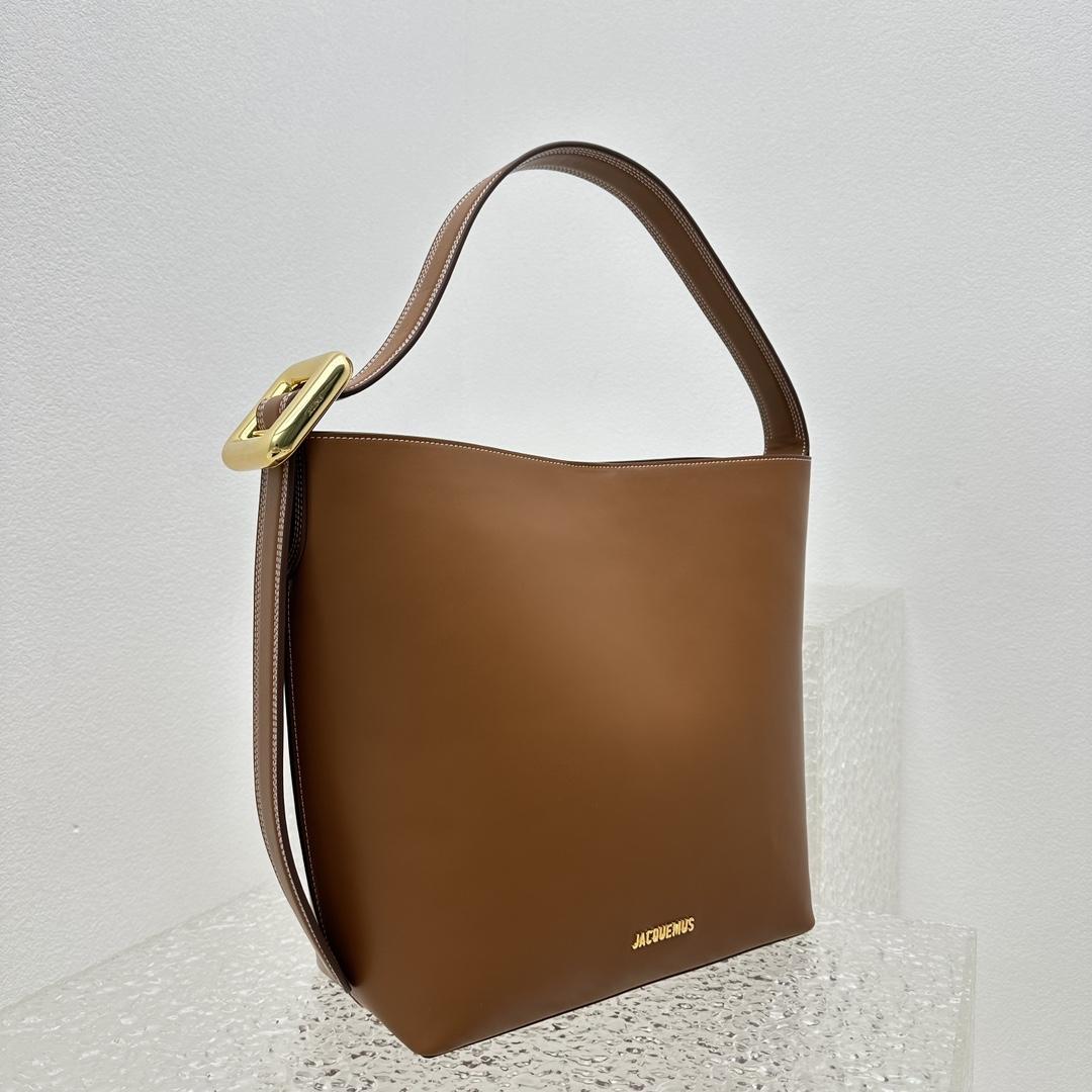 Jacquemus Le Regalo Leather Bucket Bag (30x33x14cm) - EUR FASHION