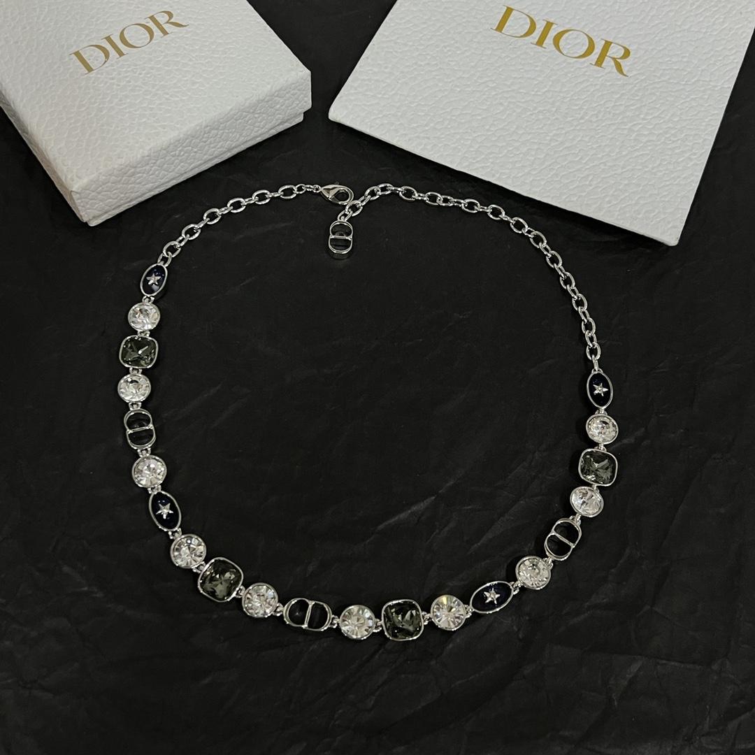 Dior Star Necklace - EUR FASHION