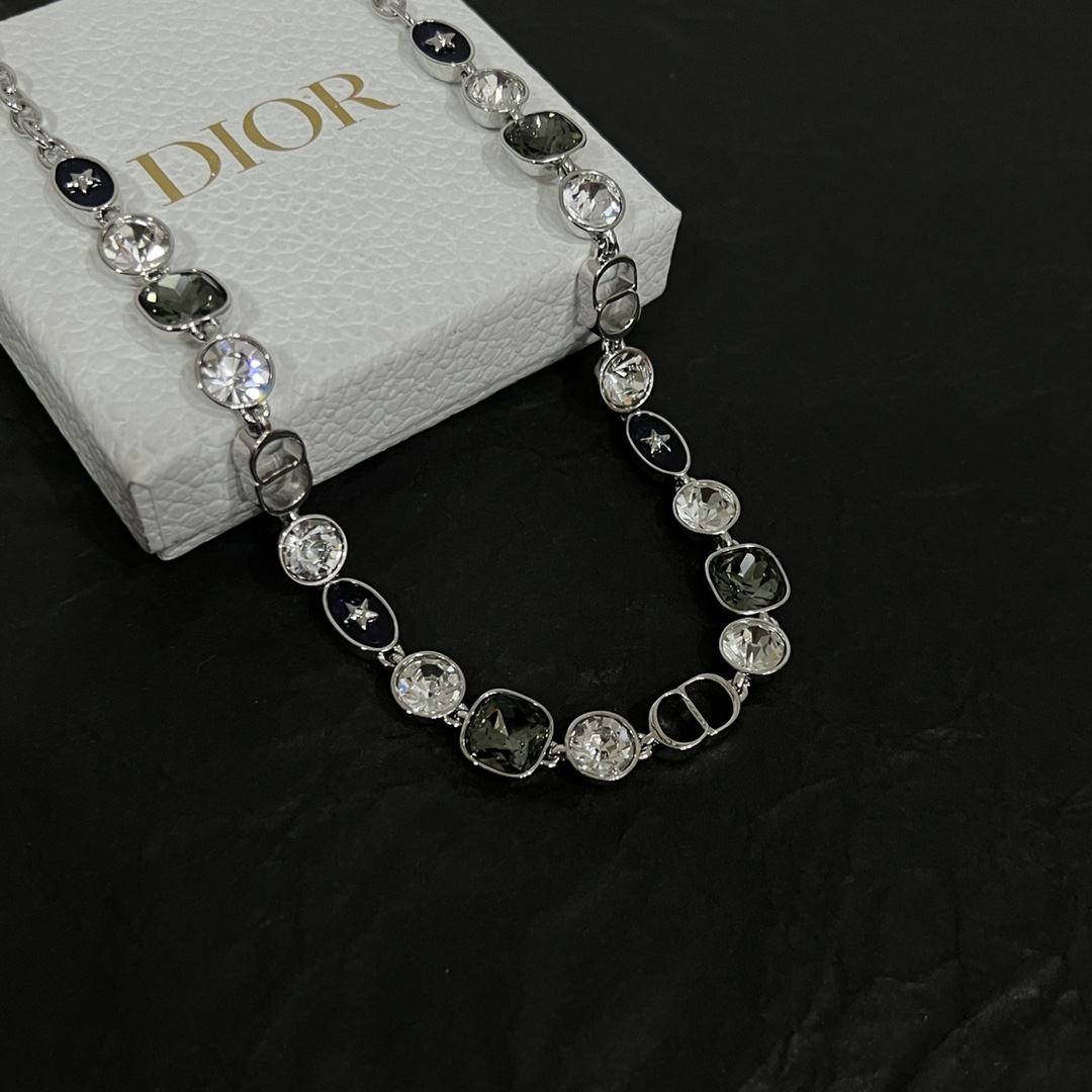 Dior Star Necklace - EUR FASHION