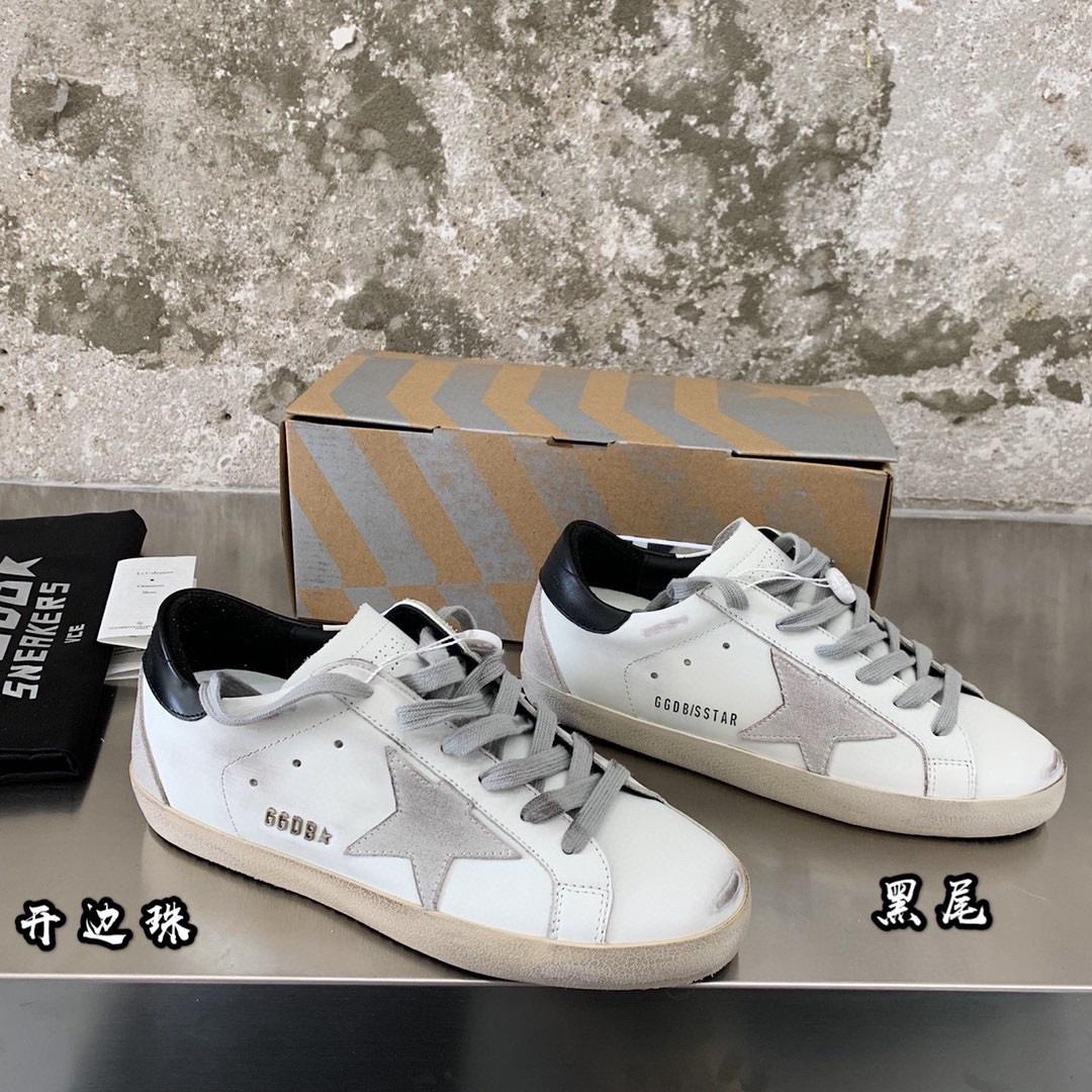 Golden Goose Sneakers - EUR FASHION