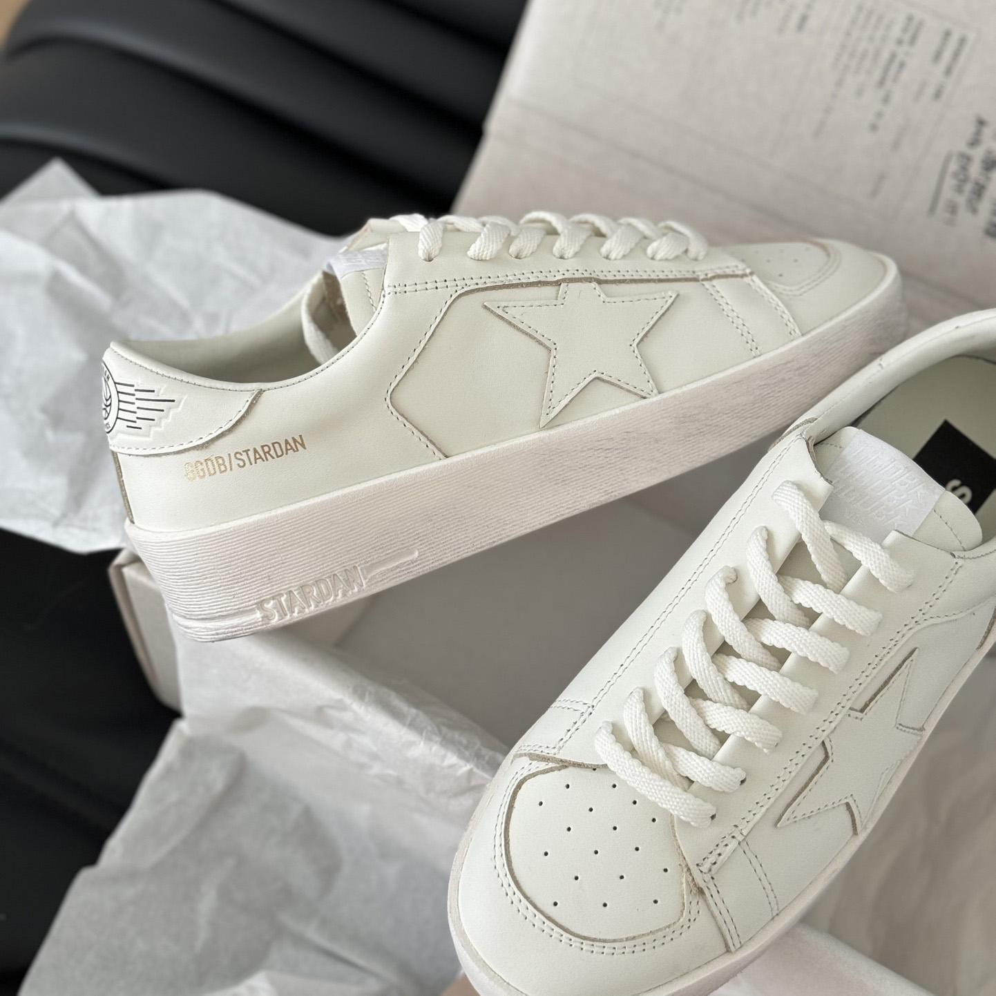 Golden Goose Sneakers - EUR FASHION