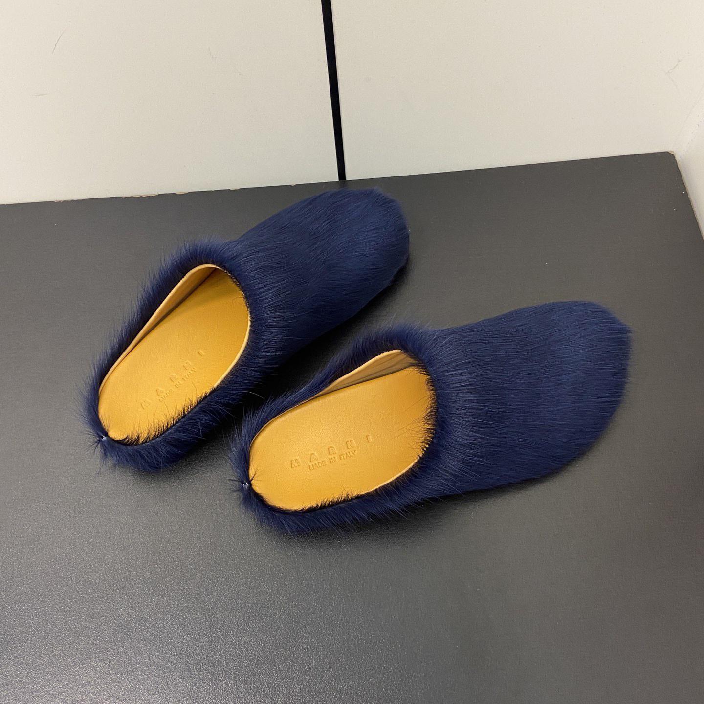 Marni Fussbet Sabot Calf-hair Slippers  - EUR FASHION