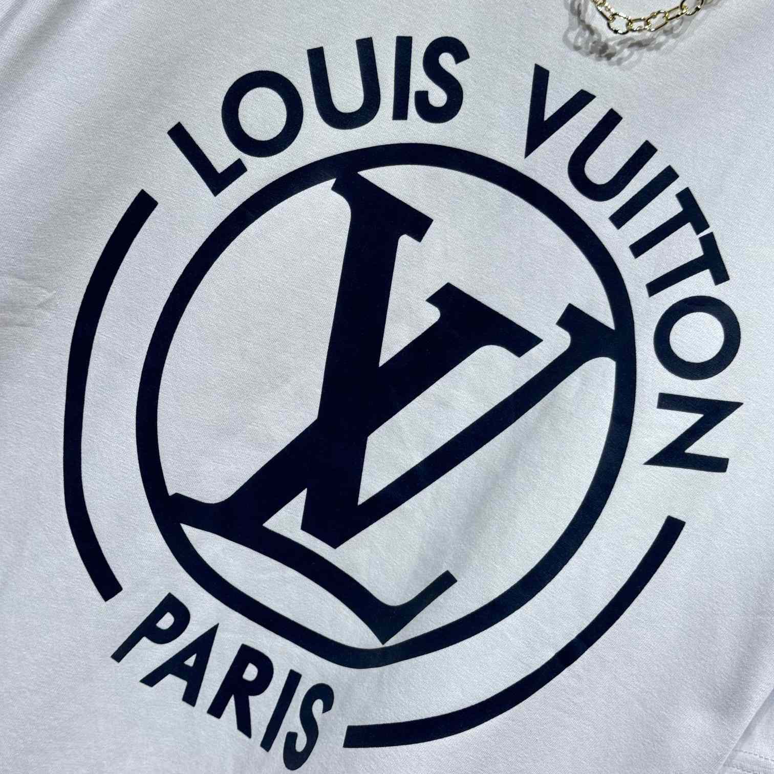 Louis Vuitton Flocked LV T-Shirt - EUR FASHION