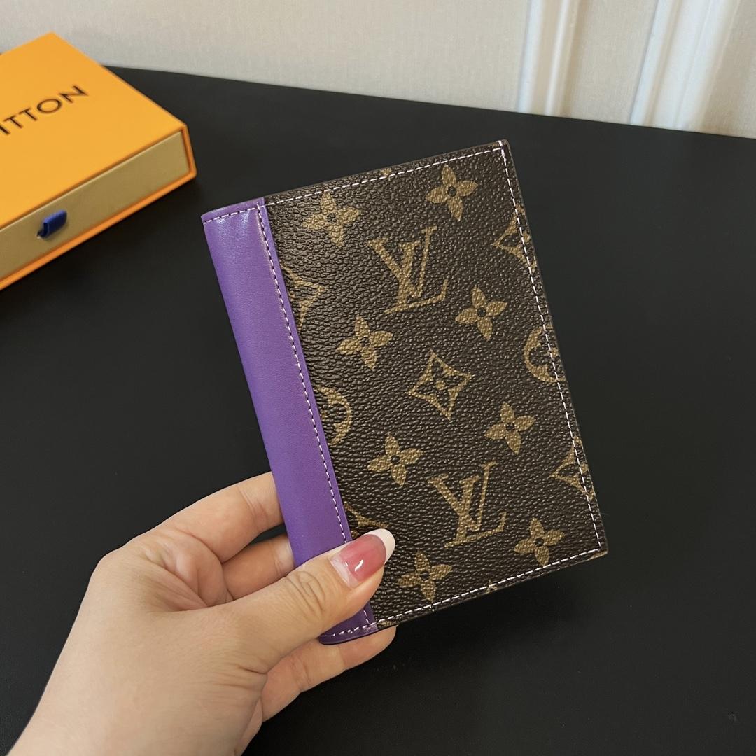 Louis Vuitton Passport Cover   M28268 - EUR FASHION