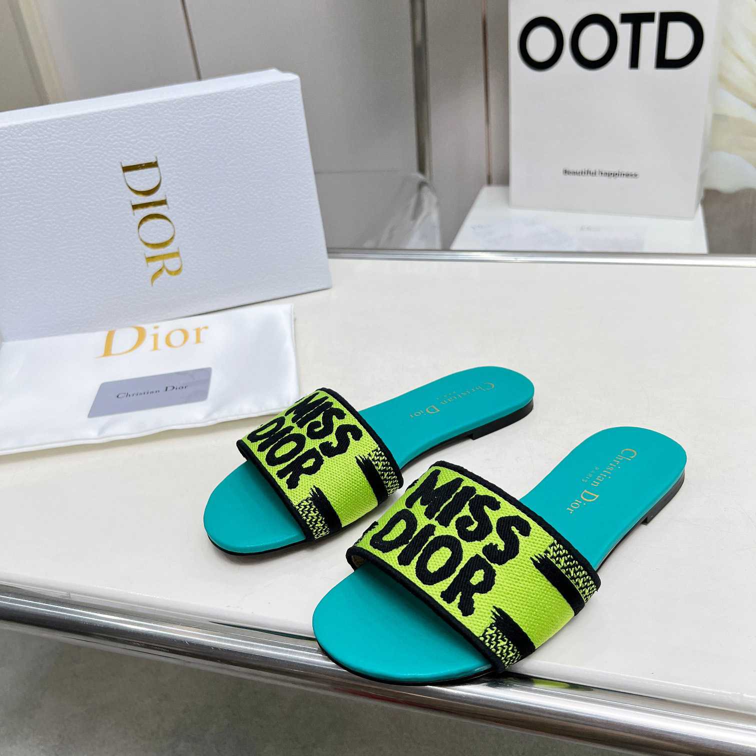 Dior Dway Slide - EUR FASHION