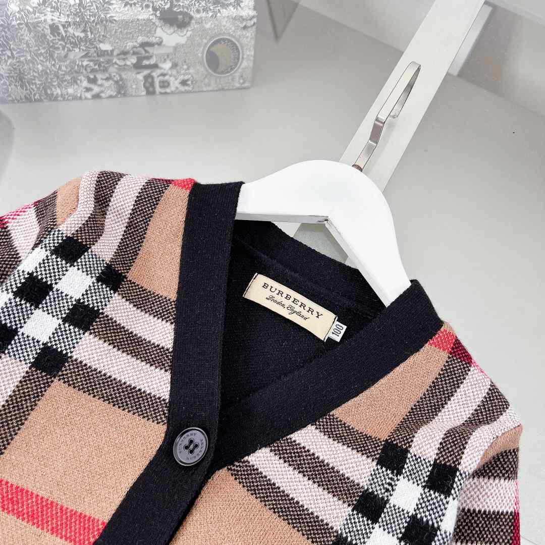 Burberry Kid's Cardigan - EUR FASHION