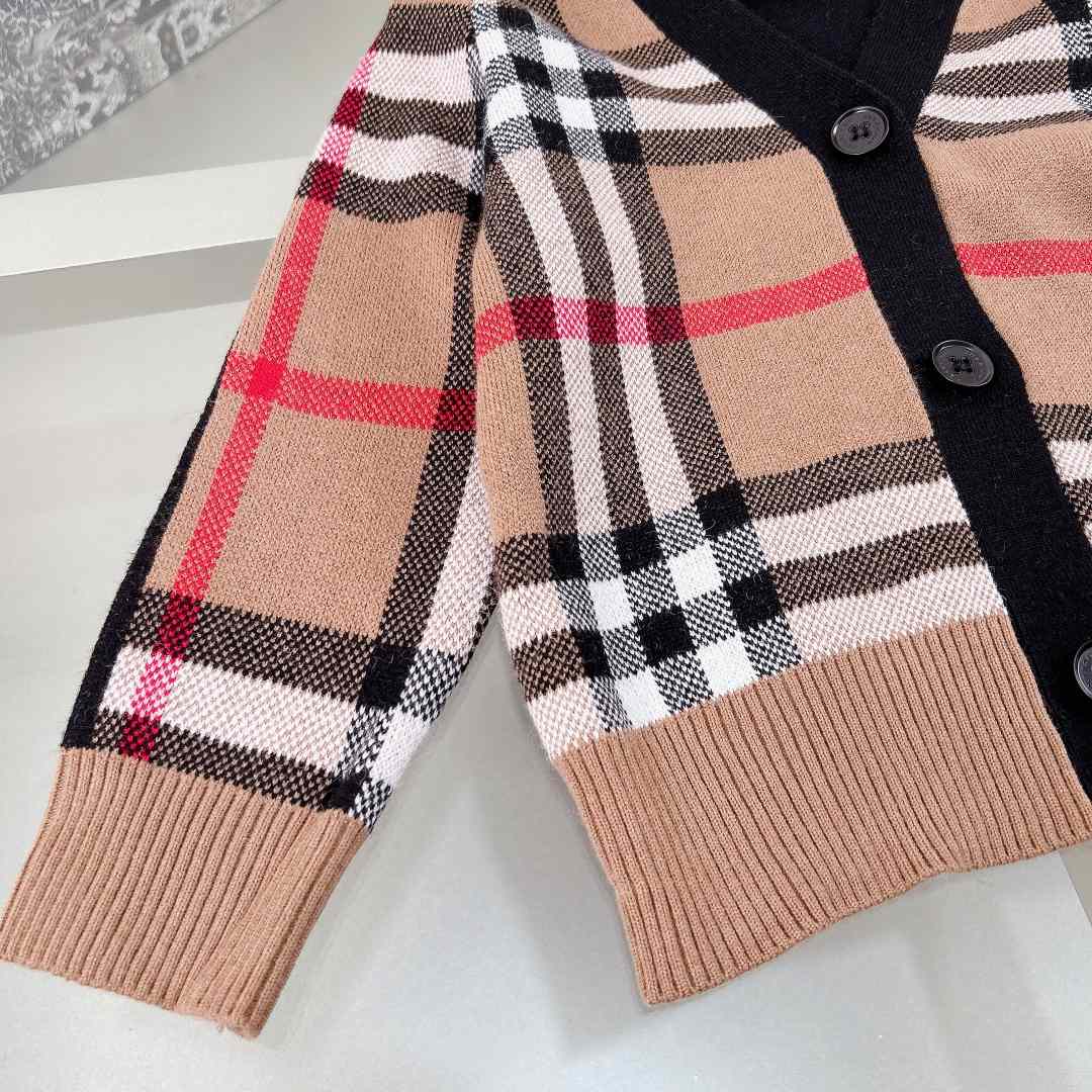 Burberry Kid's Cardigan - EUR FASHION