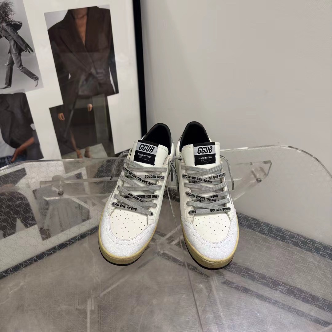 Golden Goose Sneakers - EUR FASHION