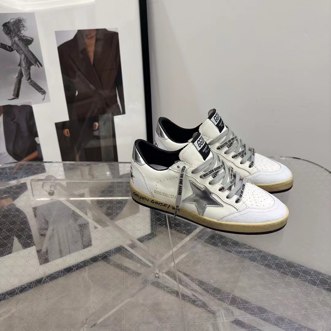 Golden Goose Sneakers - EUR FASHION