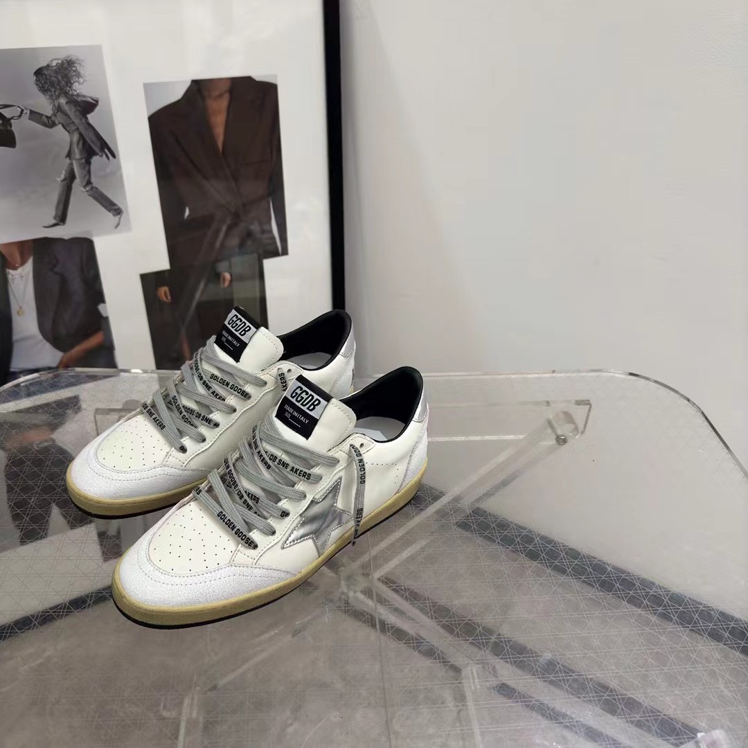 Golden Goose Sneakers - EUR FASHION