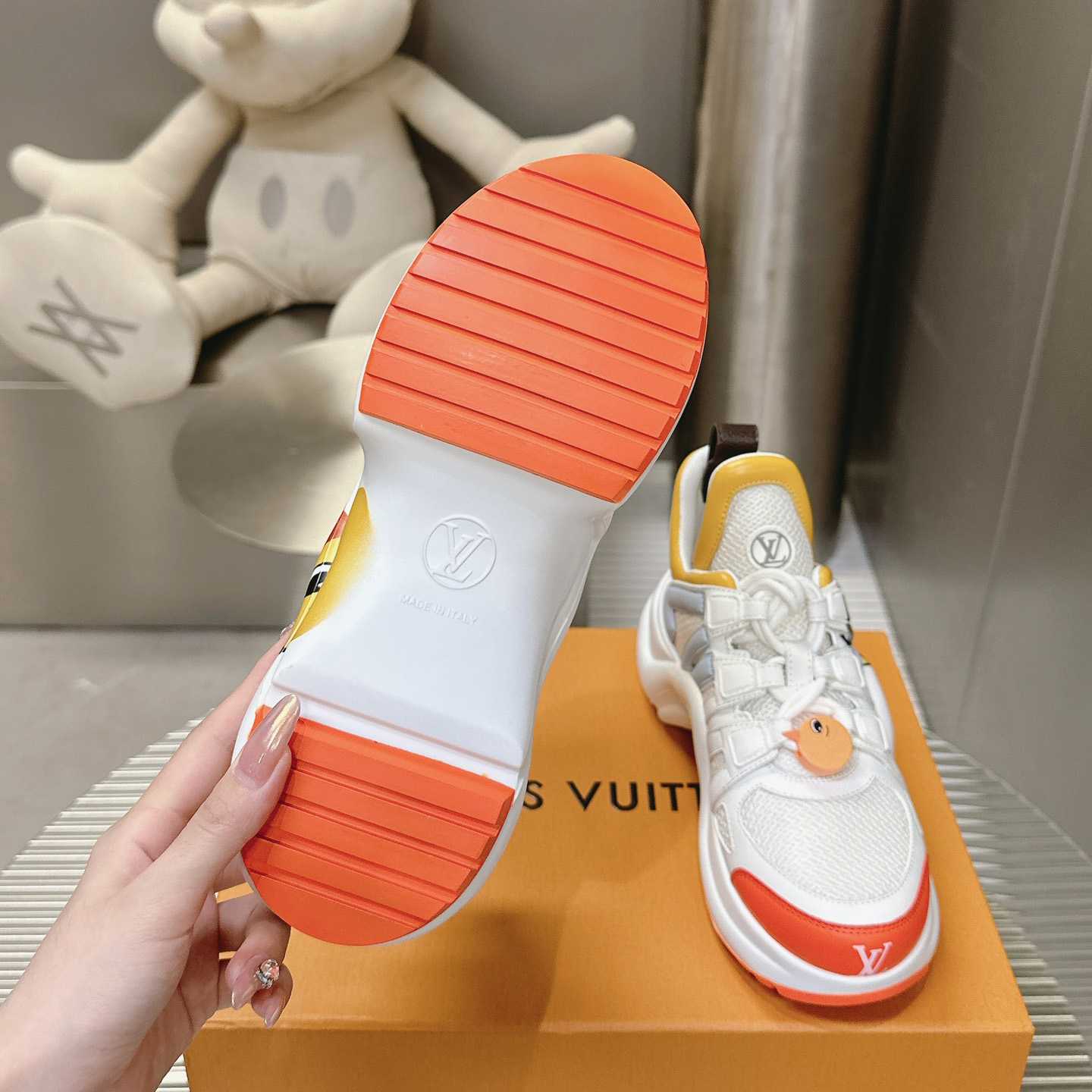 Louis Vuitton LV Archlight Sneaker   1AD35Y - EUR FASHION