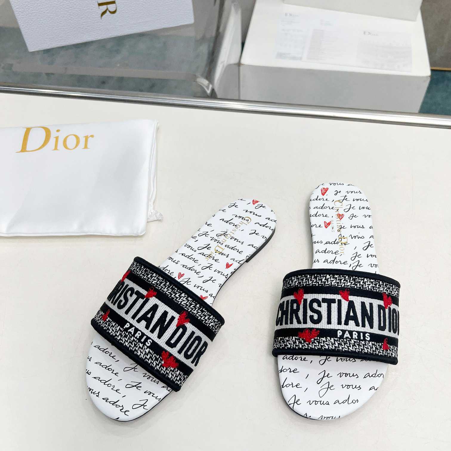 Dior Dway Slide - EUR FASHION