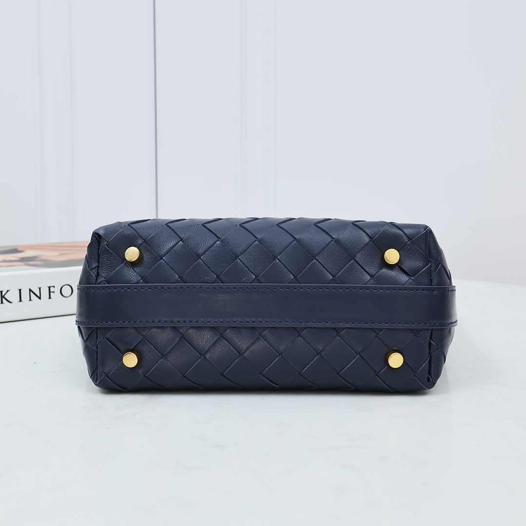 Bottega Veneta Mini Wallace - EUR FASHION