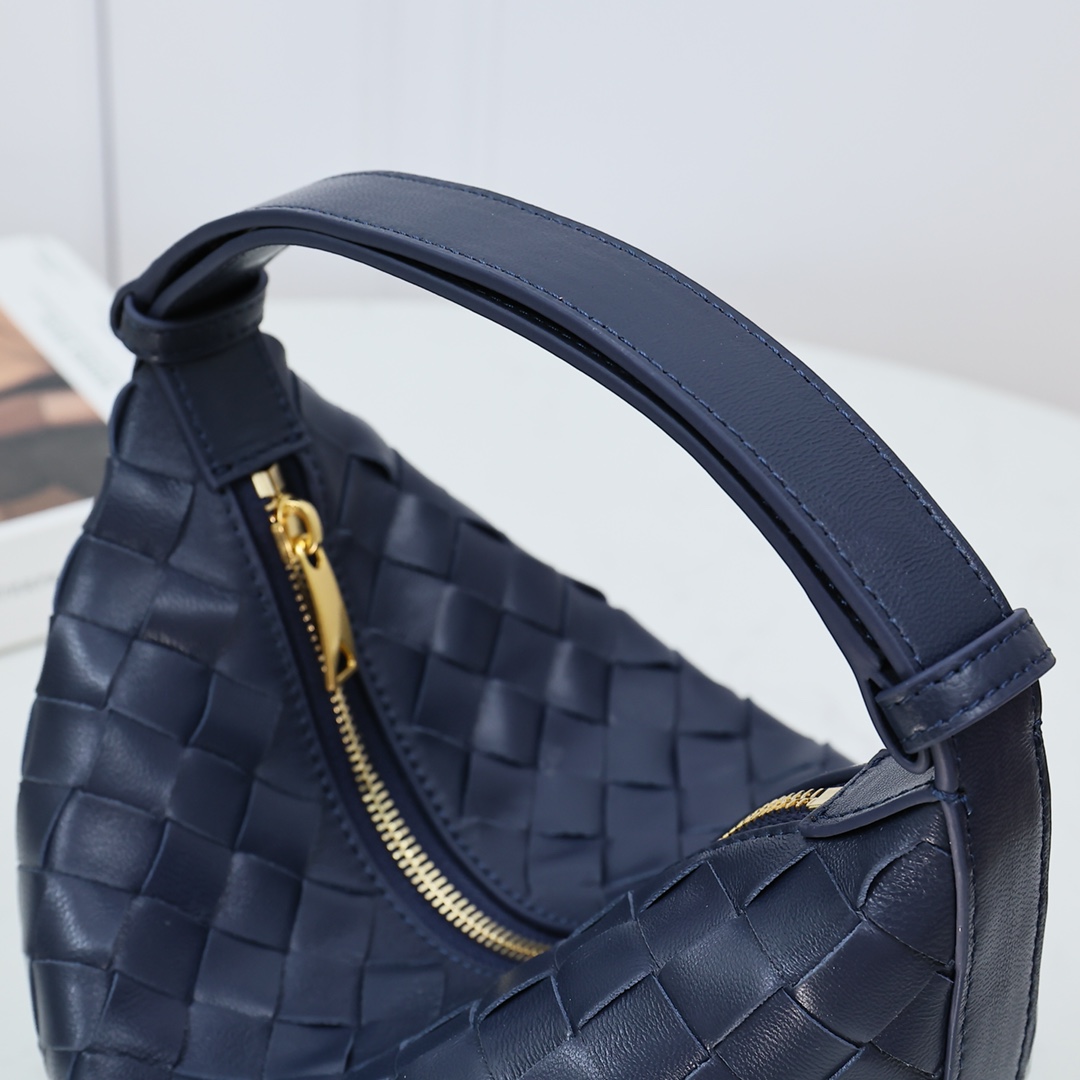 Bottega Veneta Mini Wallace - EUR FASHION