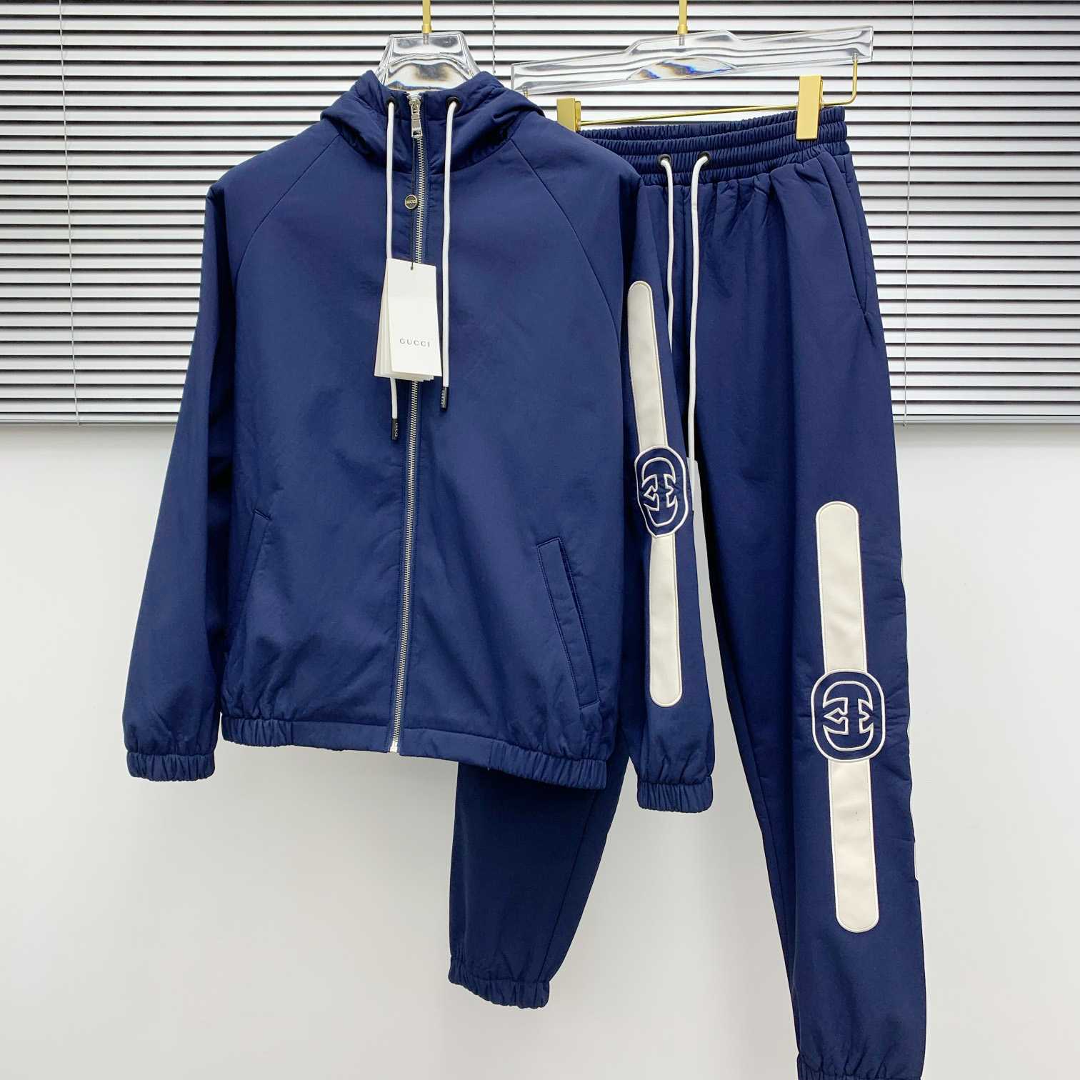 Gucci Tracksuit  - EUR FASHION