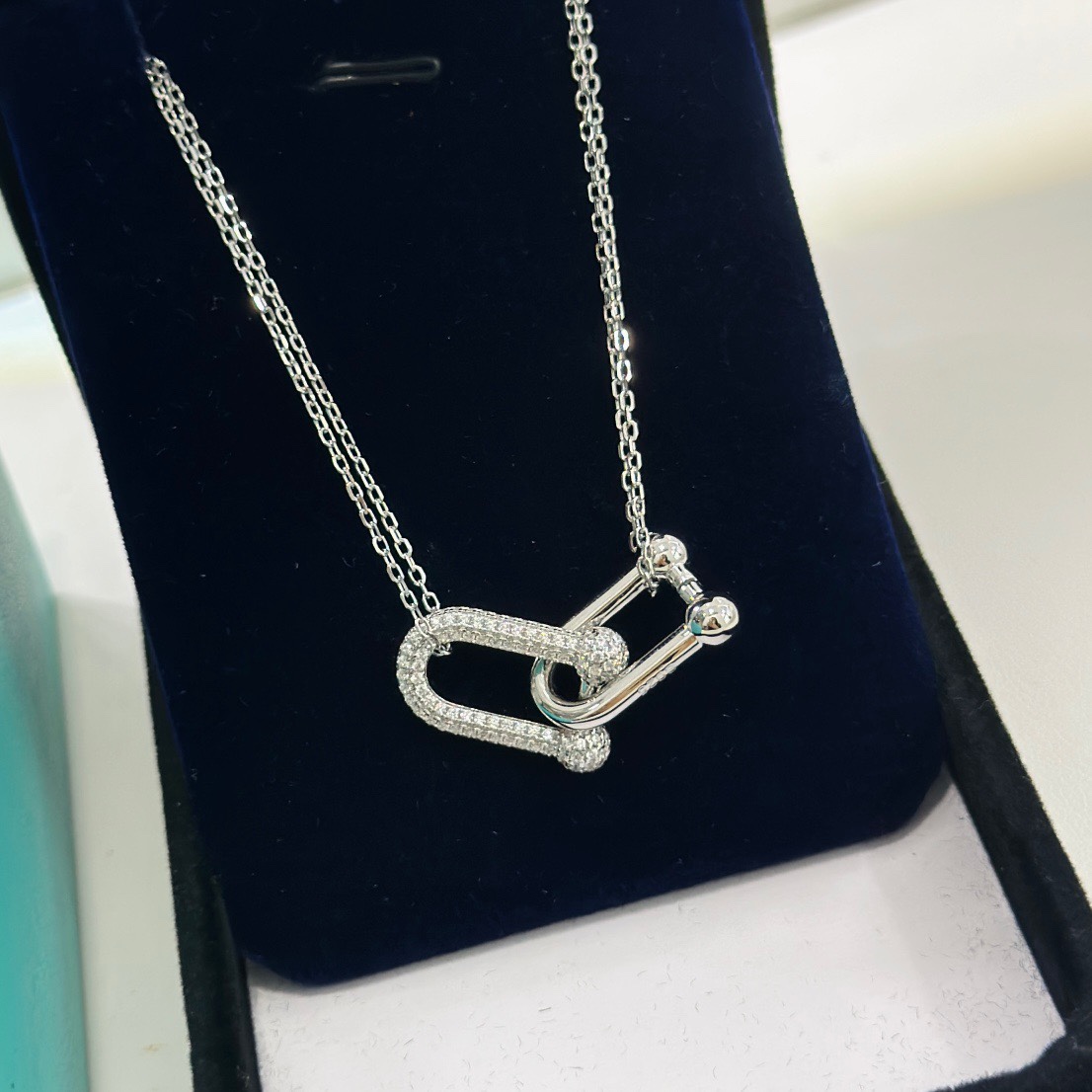 Tiffany & Co. Large Double Link Pendant - EUR FASHION