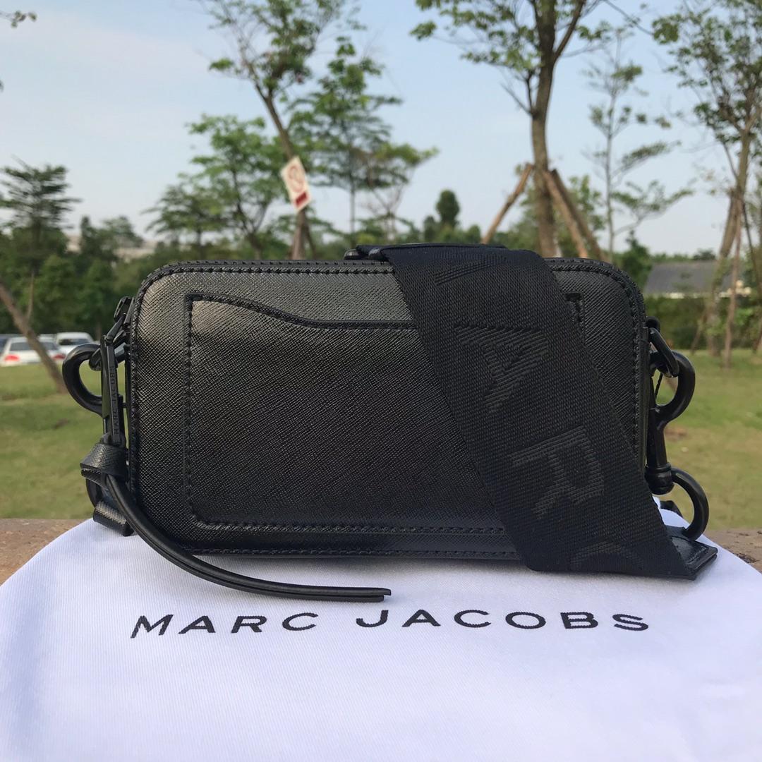 Marc Jacobs Small Camera Bag 19×6×12cm - EUR FASHION