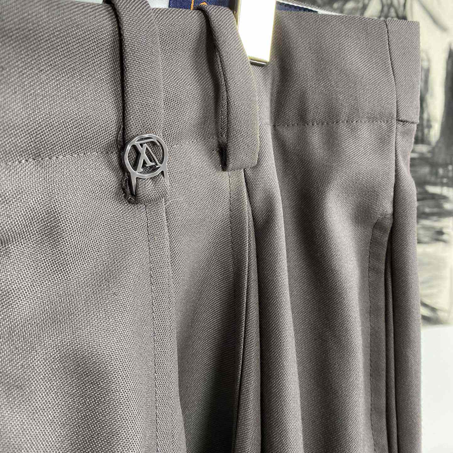Louis Vuitton Pants - EUR FASHION