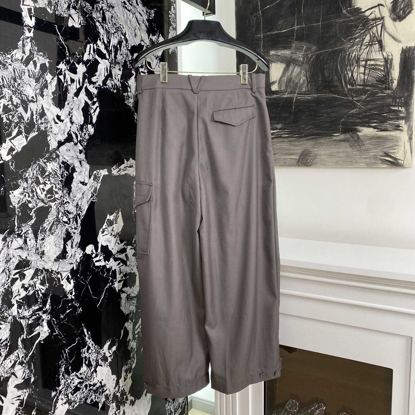 Louis Vuitton Pants - EUR FASHION