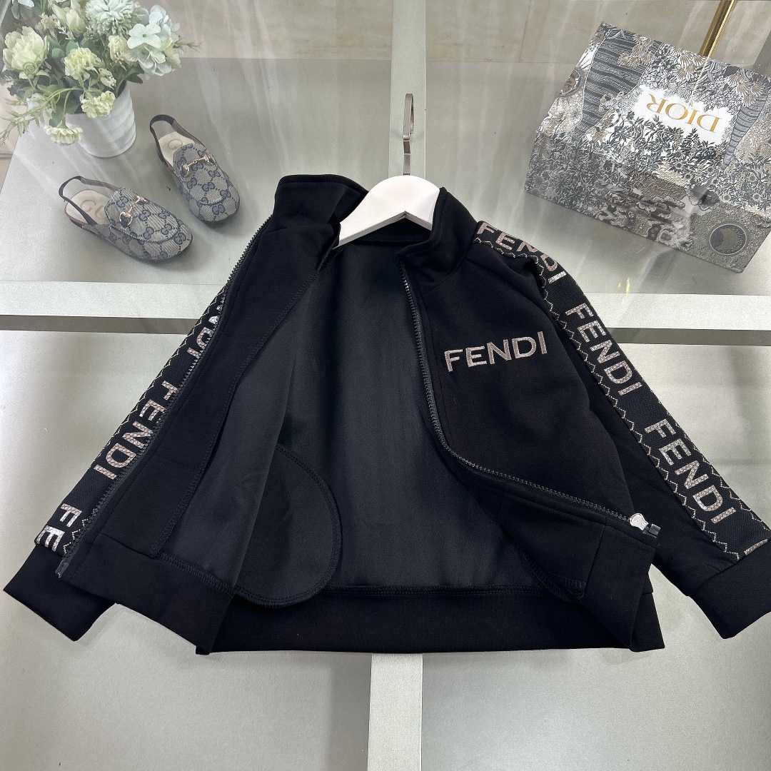 Fendi Kids Suits - EUR FASHION