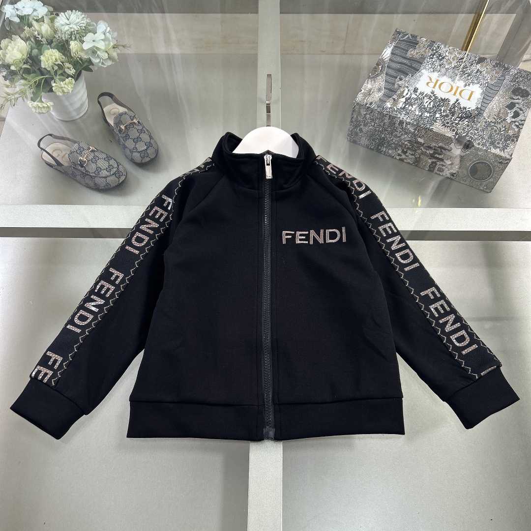 Fendi Kids Suits - EUR FASHION