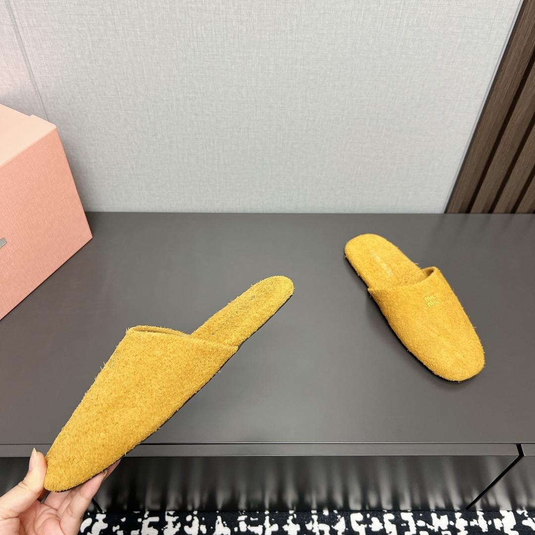 Miu Miu Suede Slippers - EUR FASHION