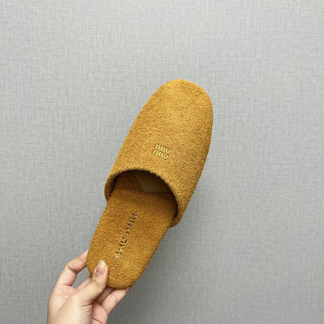 Miu Miu Suede Slippers - EUR FASHION
