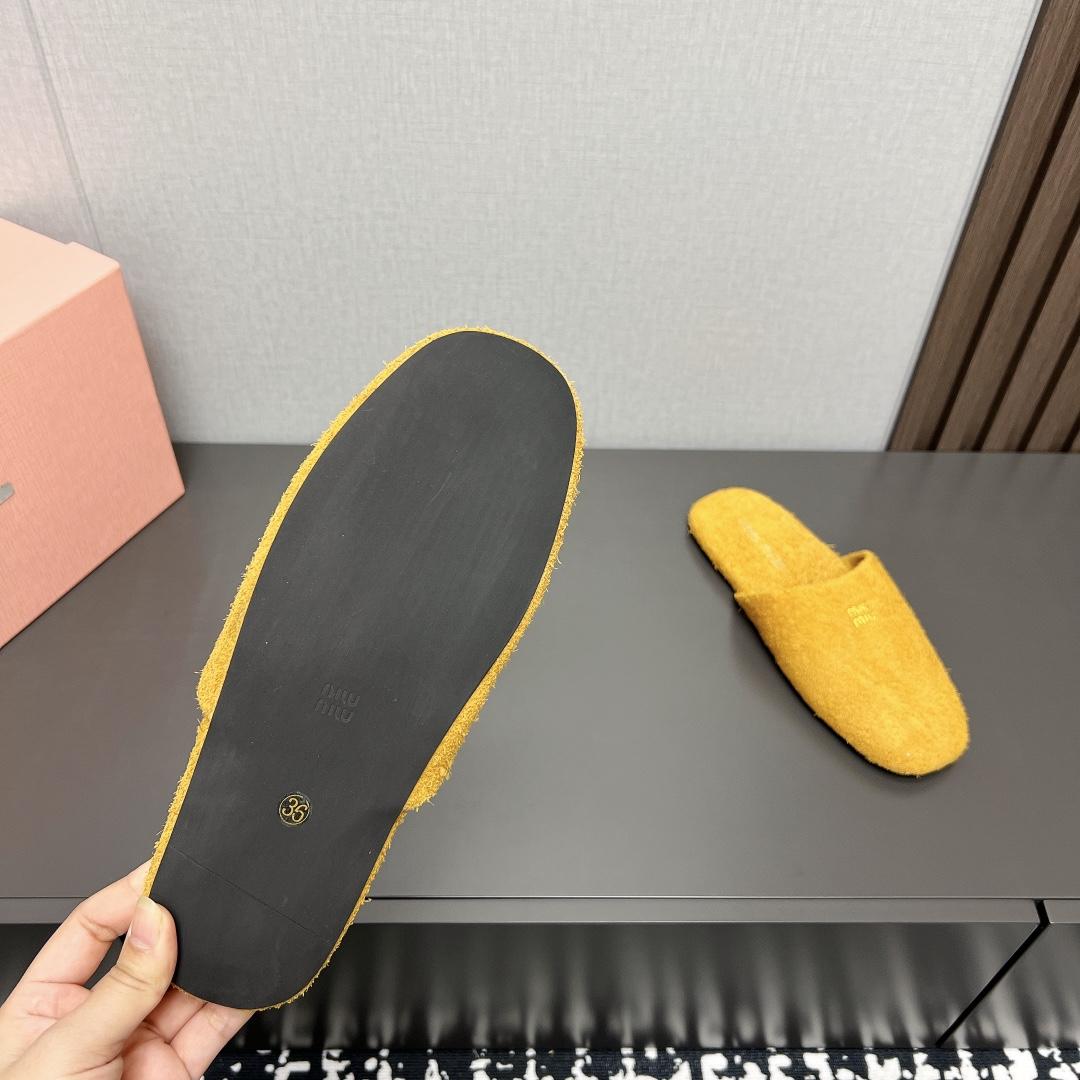 Miu Miu Suede Slippers - EUR FASHION