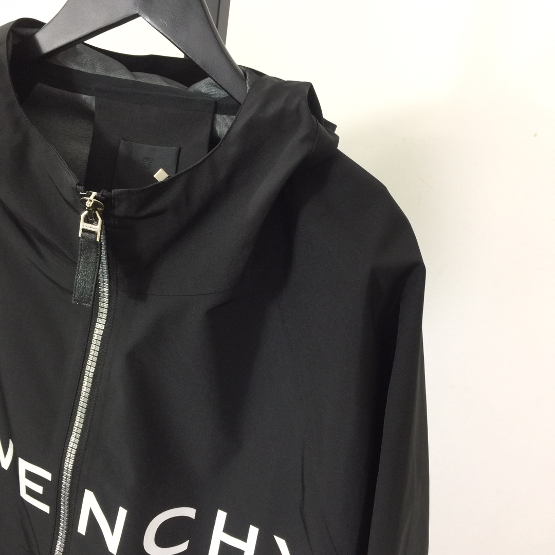 Givenchy Logo Hooded Jacket in Black - EUR FASHION