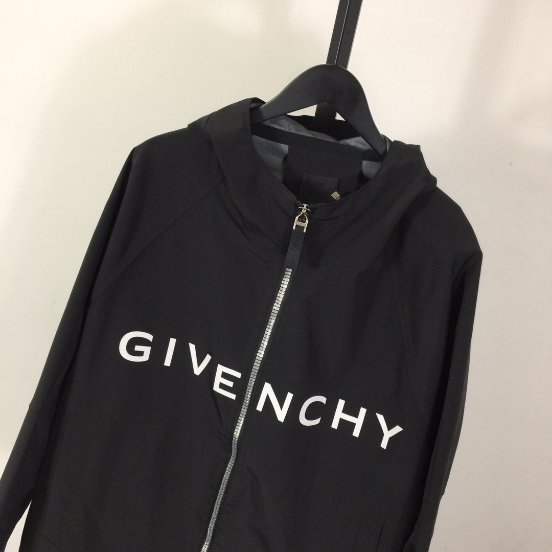 Givenchy Logo Hooded Jacket in Black - EUR FASHION