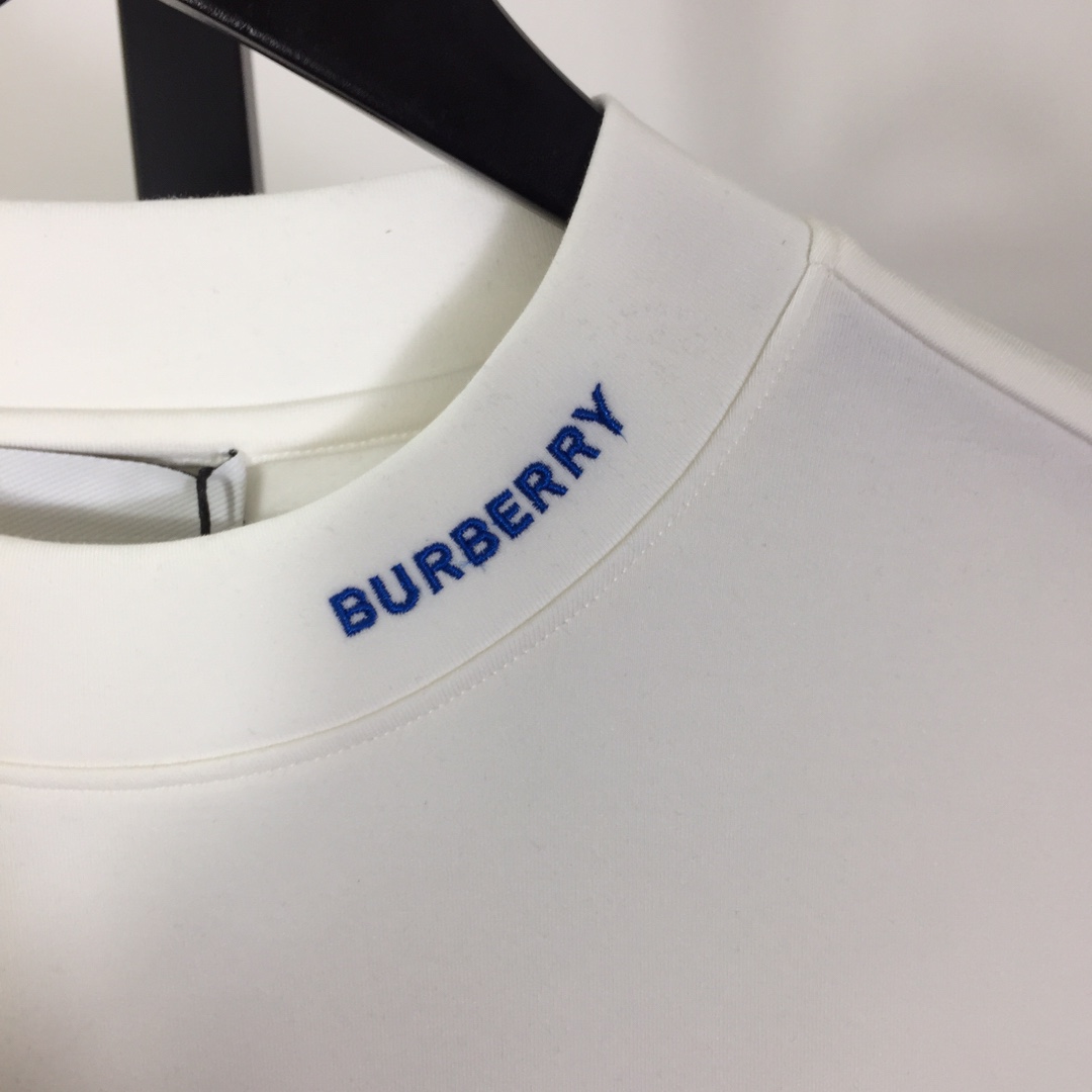 Burberry Logo Long Sleeve Tee - EUR FASHION