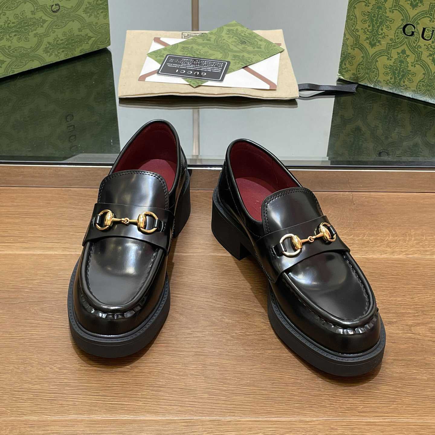 Gucci Women's Loafer With Horsebit - EUR FASHION