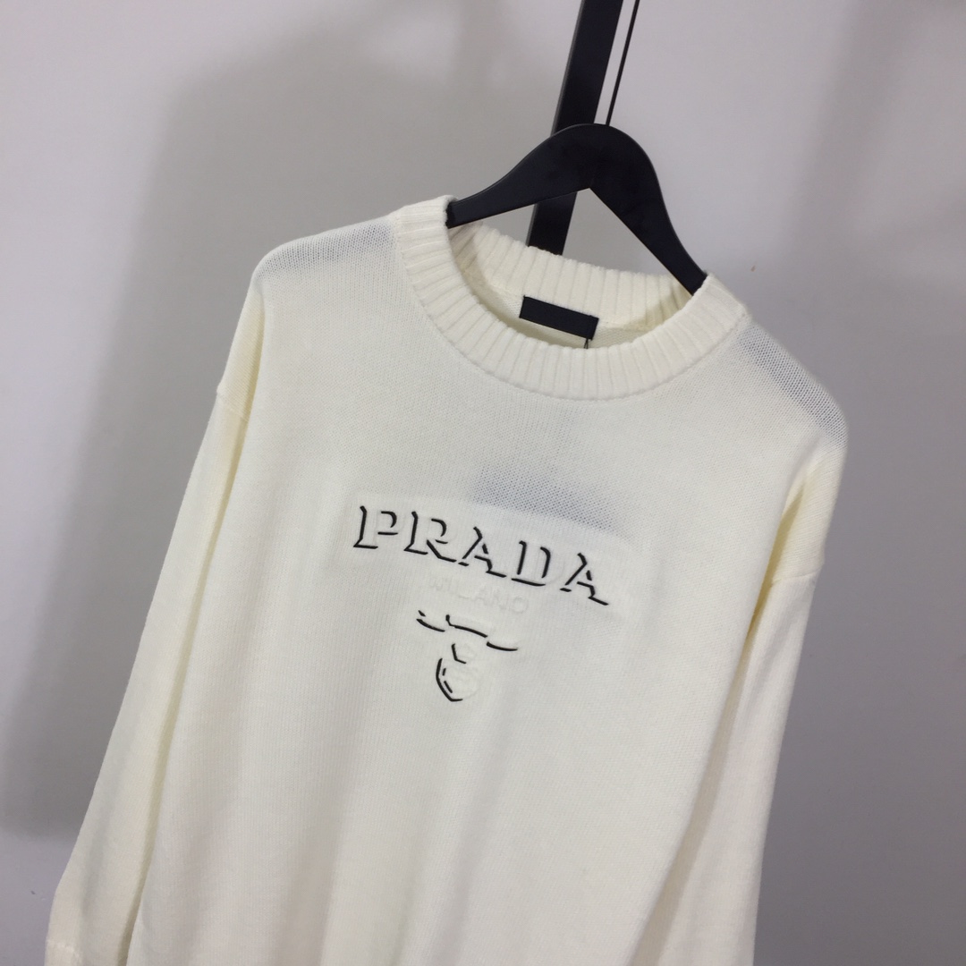 Prada Logo Sweater - EUR FASHION