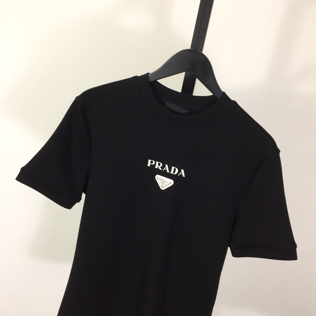 Prada Logo Cotton T-shirt - EUR FASHION