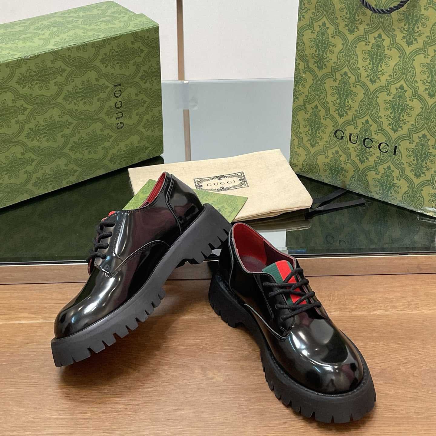 Gucci Women's Lace-up With Web - EUR FASHION