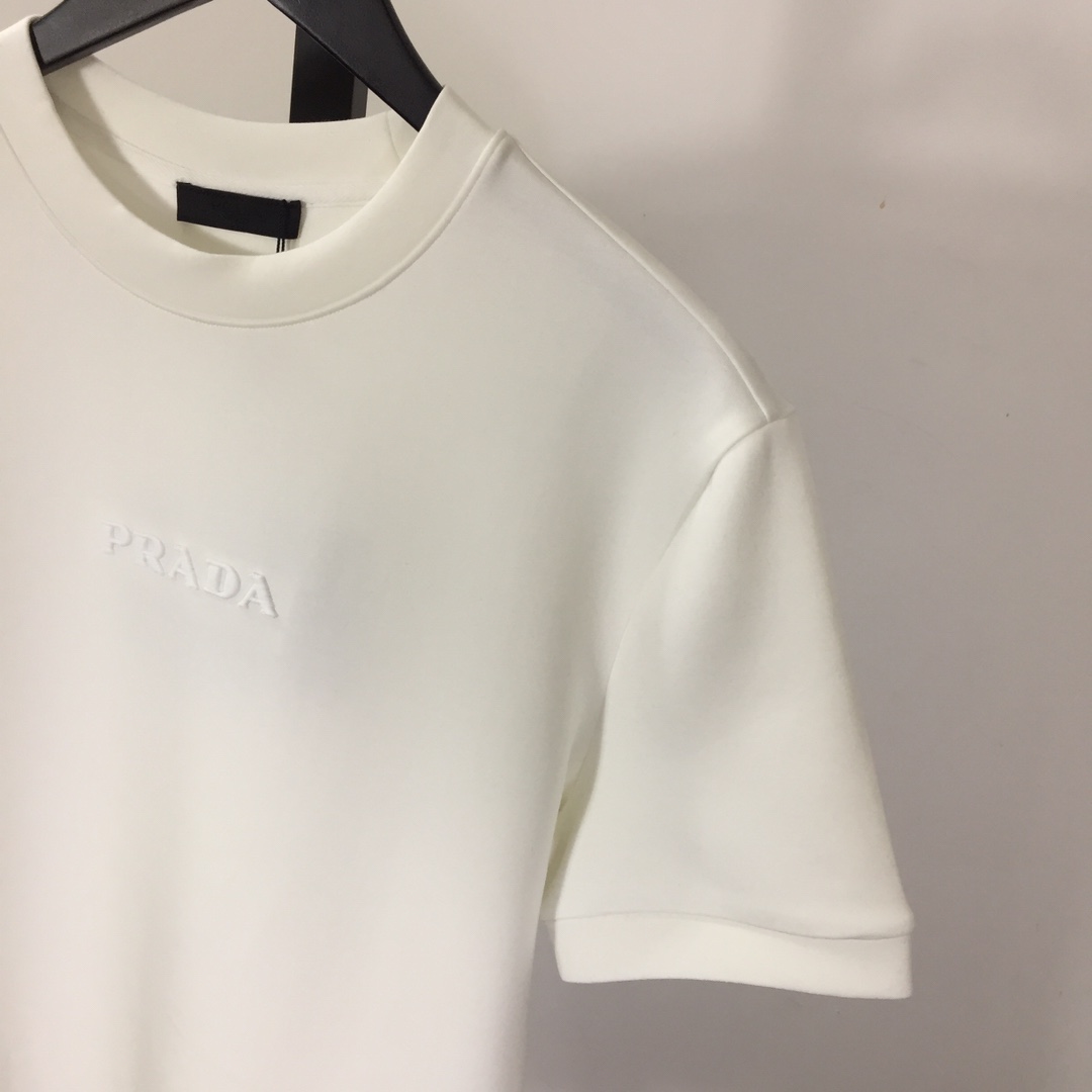 Prada Logo Cotton T-shirt - EUR FASHION