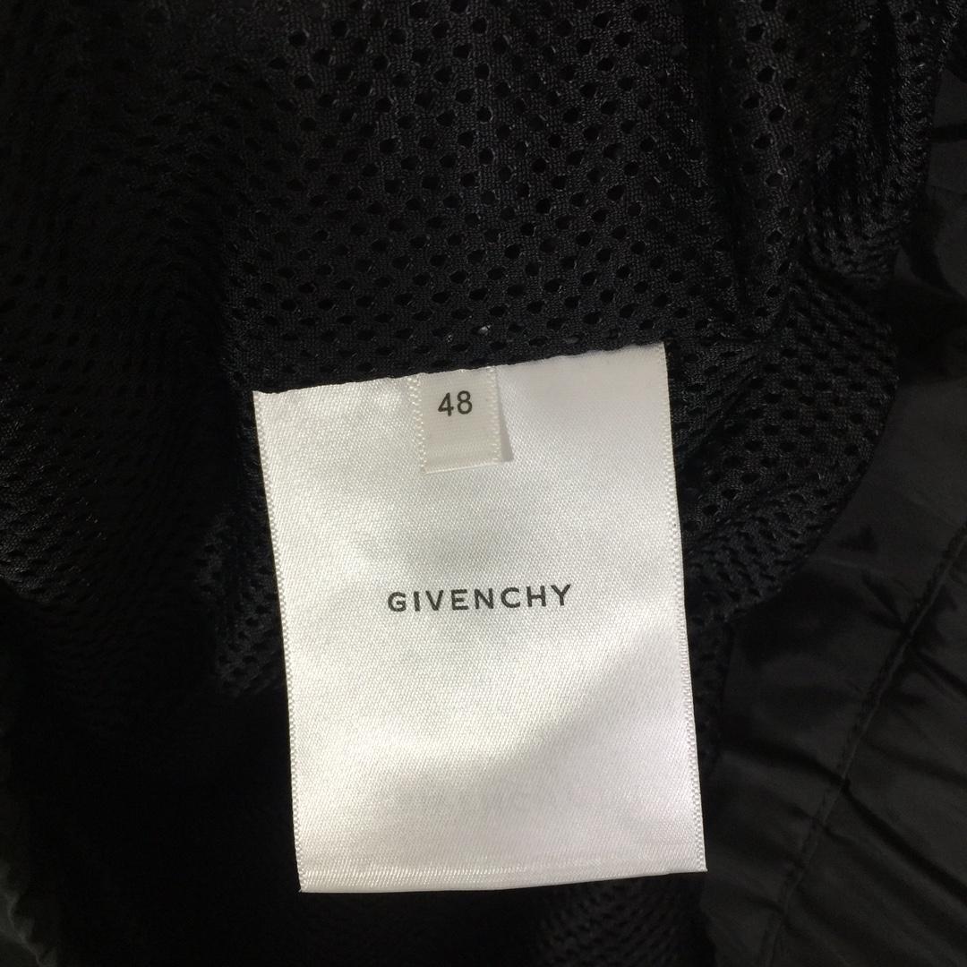 Givenchy Jacket - EUR FASHION