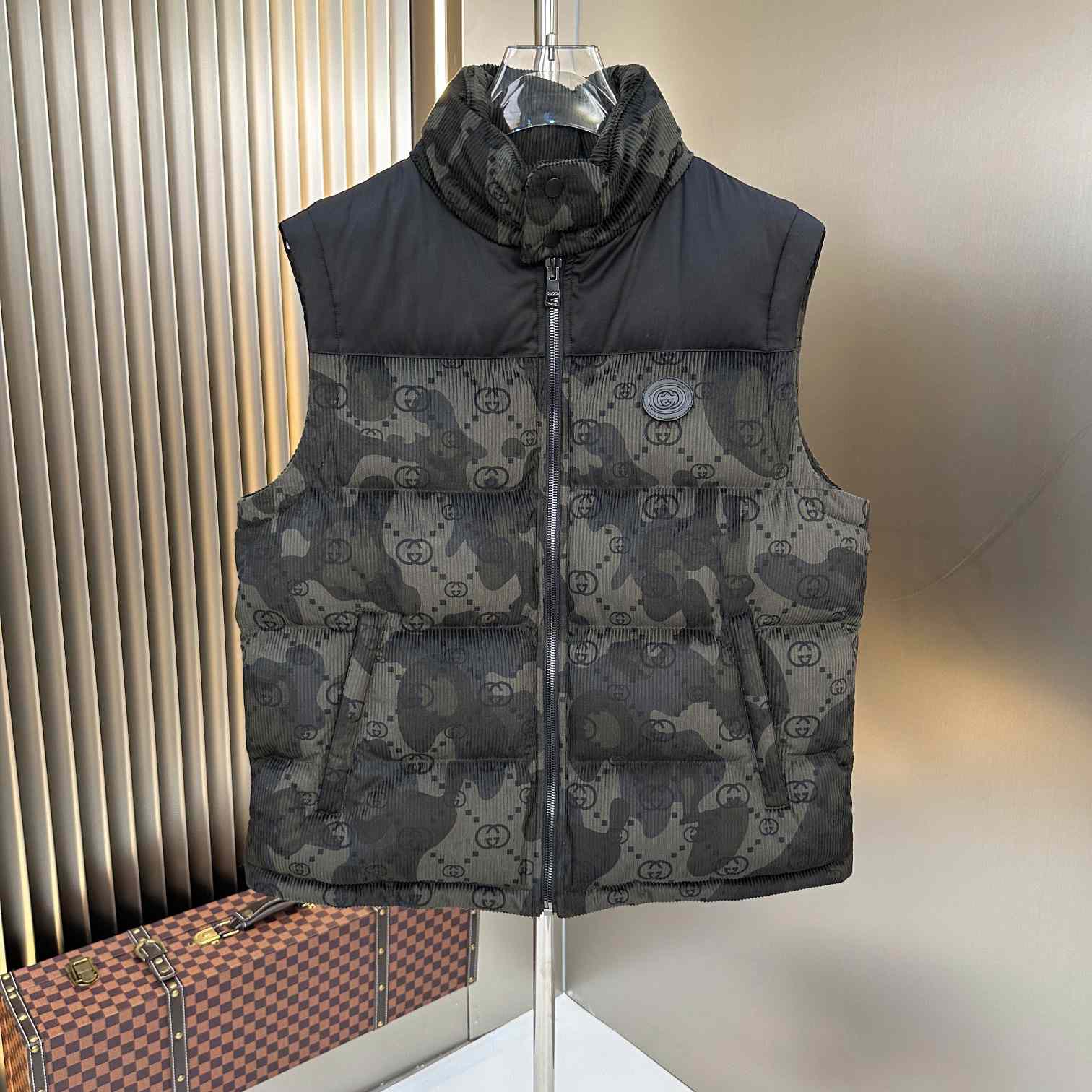 Gucci Down Jacket - EUR FASHION