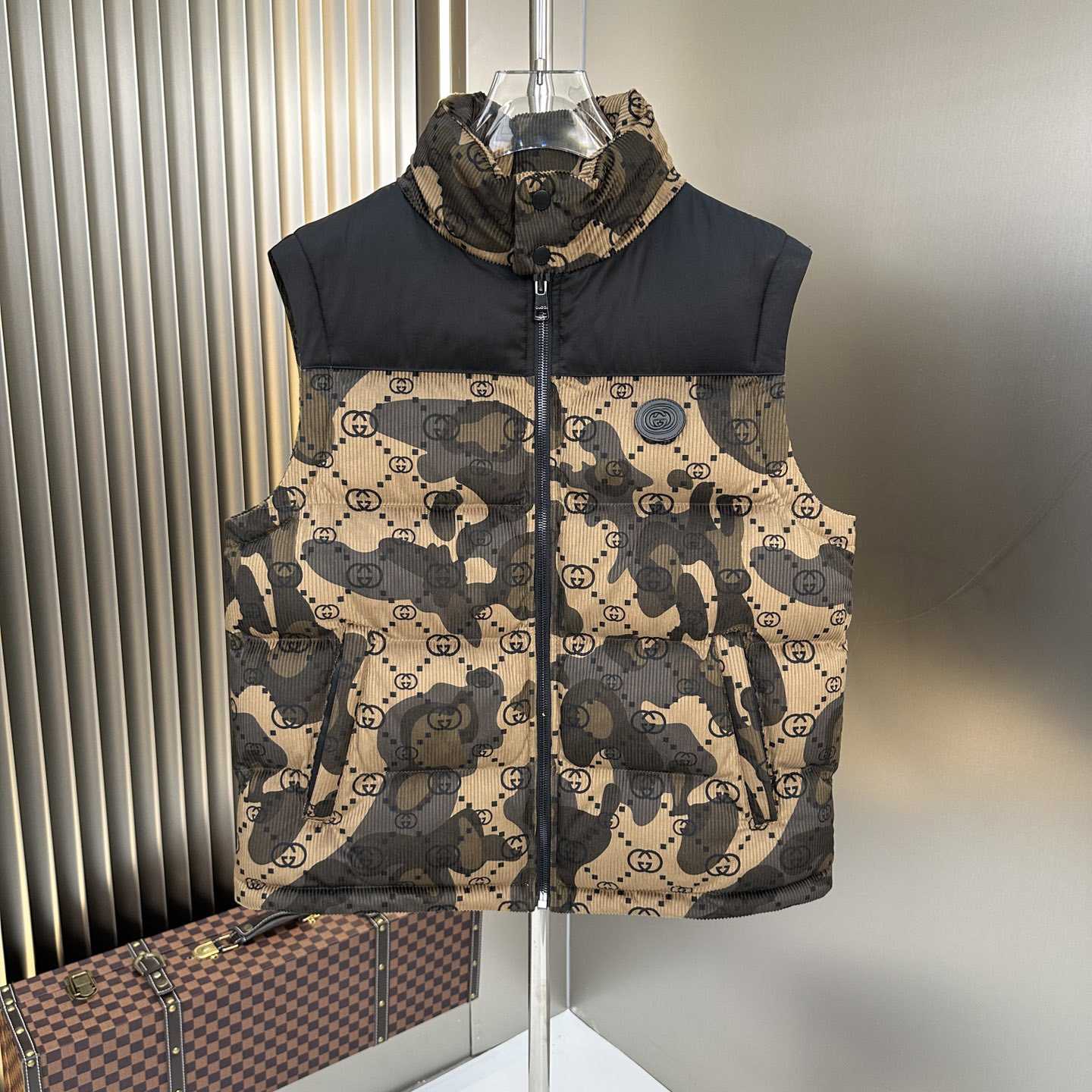 Gucci Down Jacket - EUR FASHION