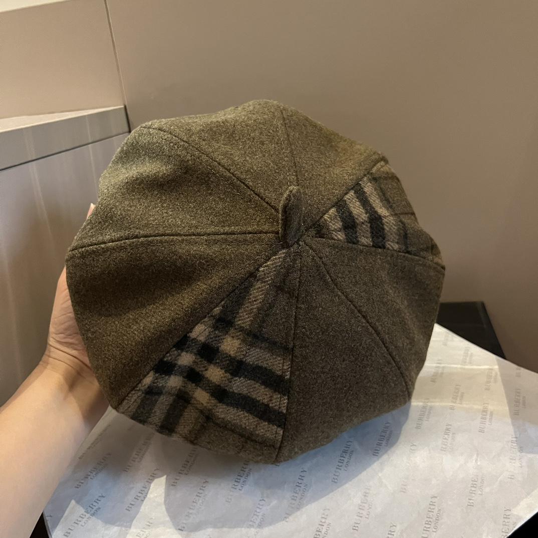 Burberry Beret Hat - EUR FASHION