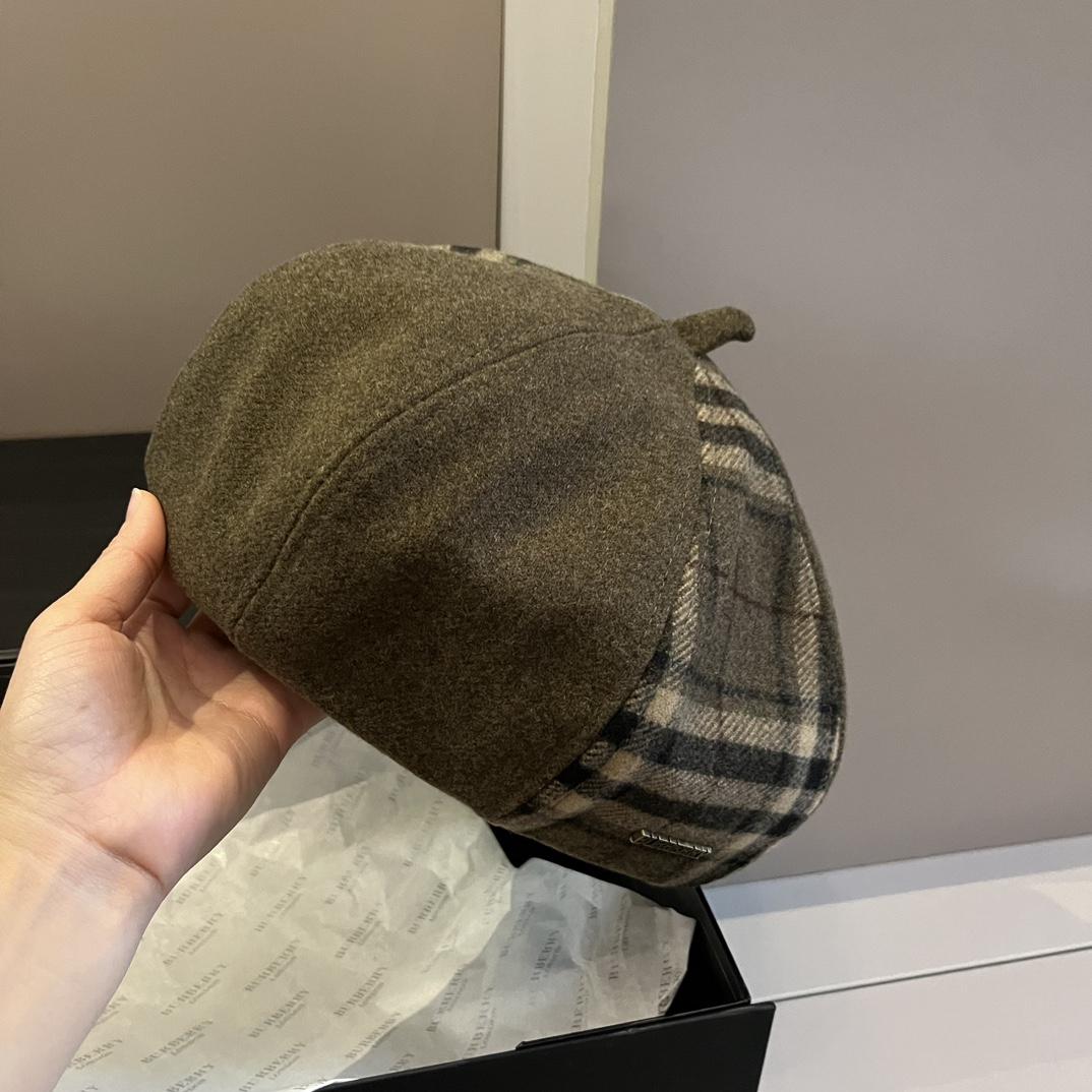 Burberry Beret Hat - EUR FASHION