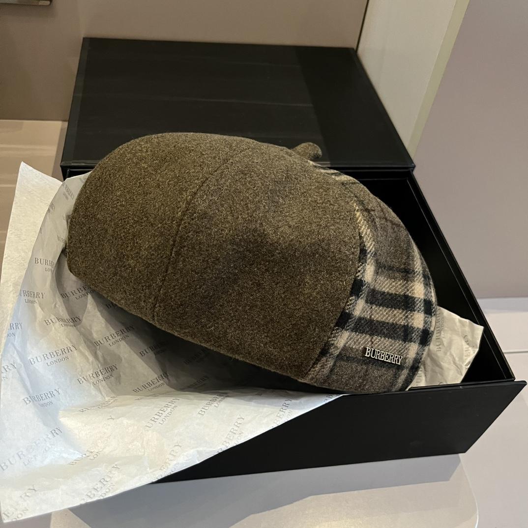 Burberry Beret Hat - EUR FASHION