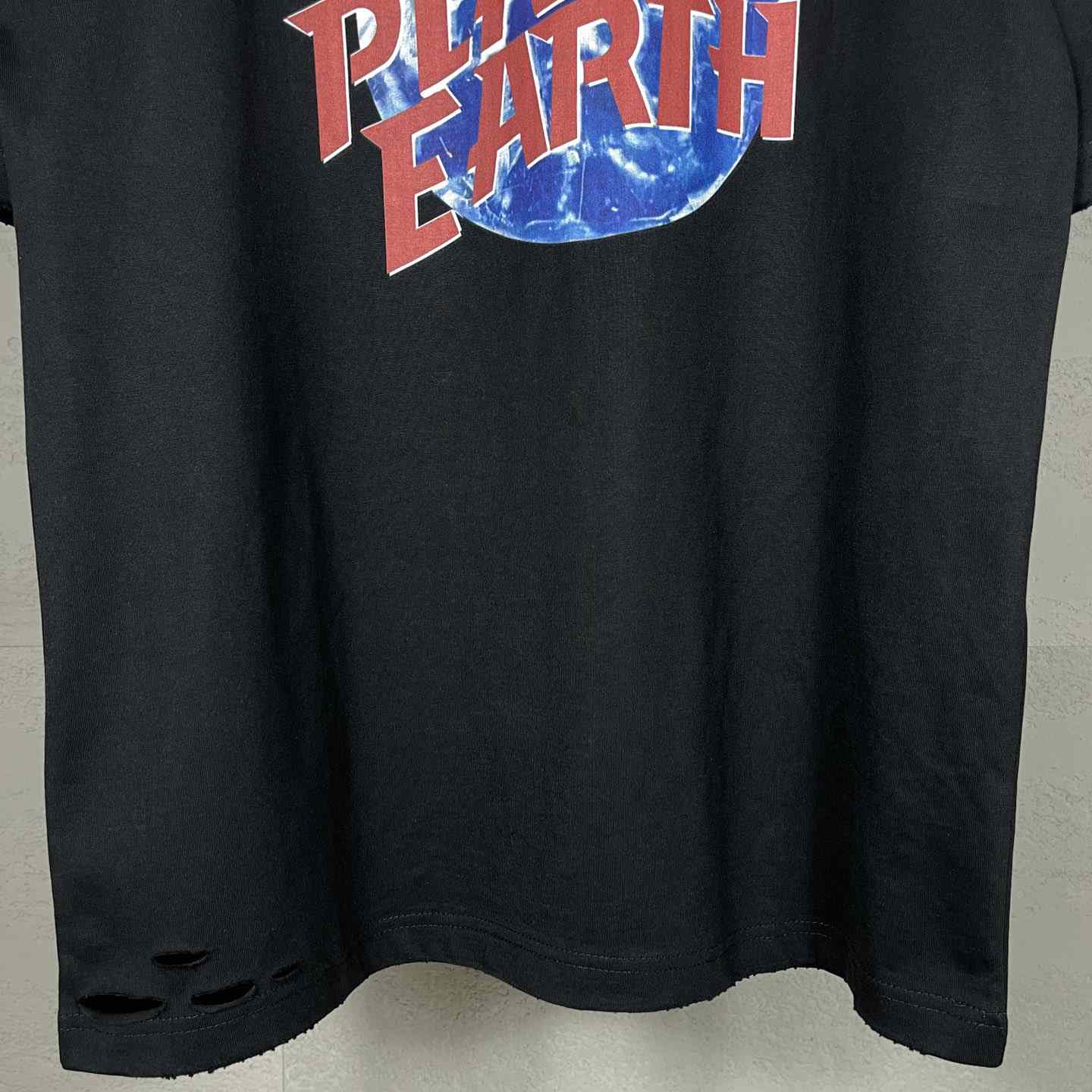 Balenciaga Planet Earth T-Shirt Oversized  - EUR FASHION