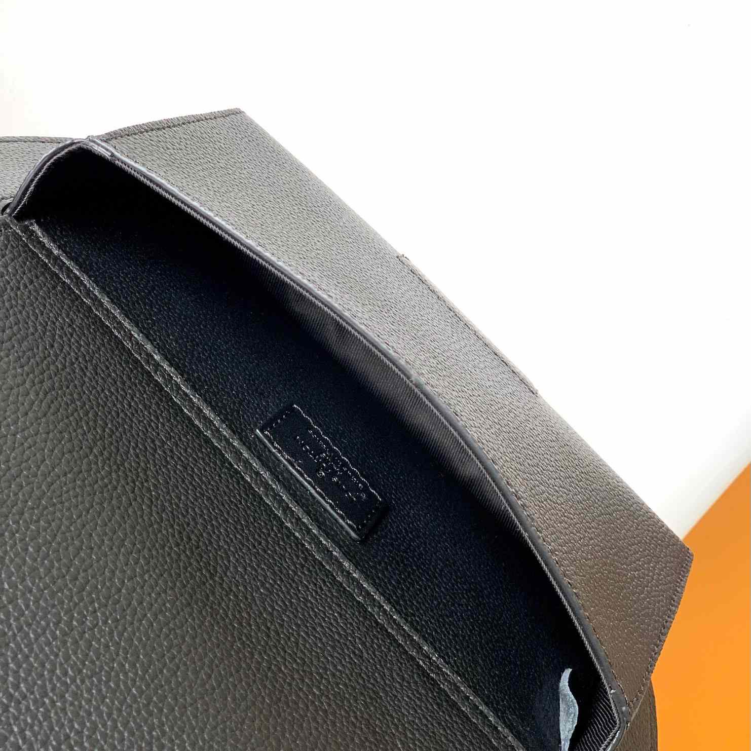 Louis Vuitton Takeoff Sling  M57081 - EUR FASHION