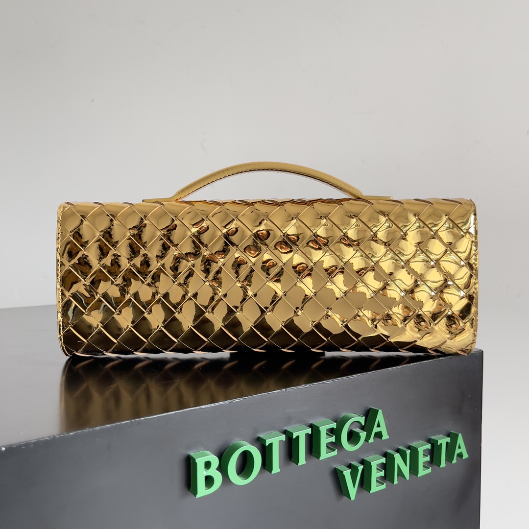 Bottega Veneta Andiamo Clutch 31*13*3cm - EUR FASHION