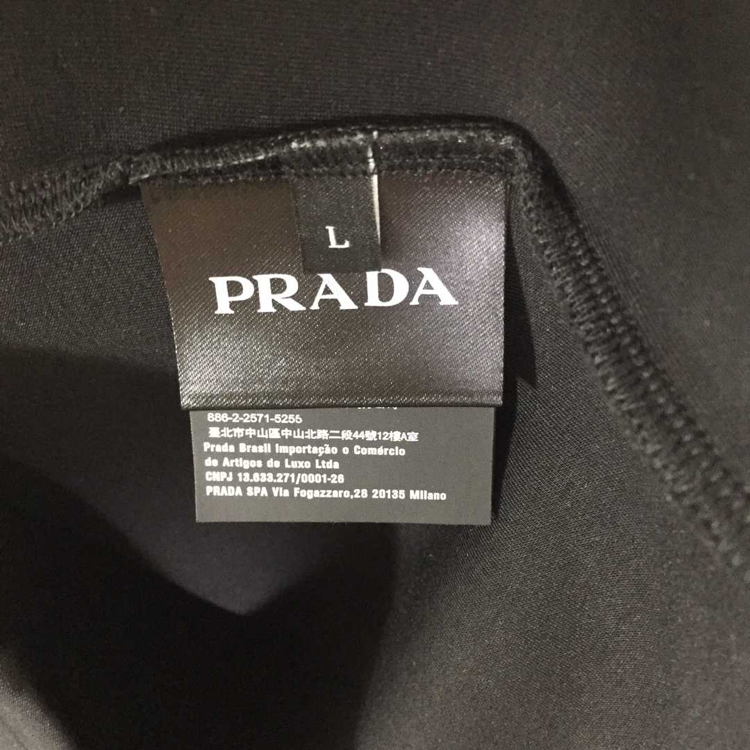 Prada Logo Cotton T-shirt - EUR FASHION