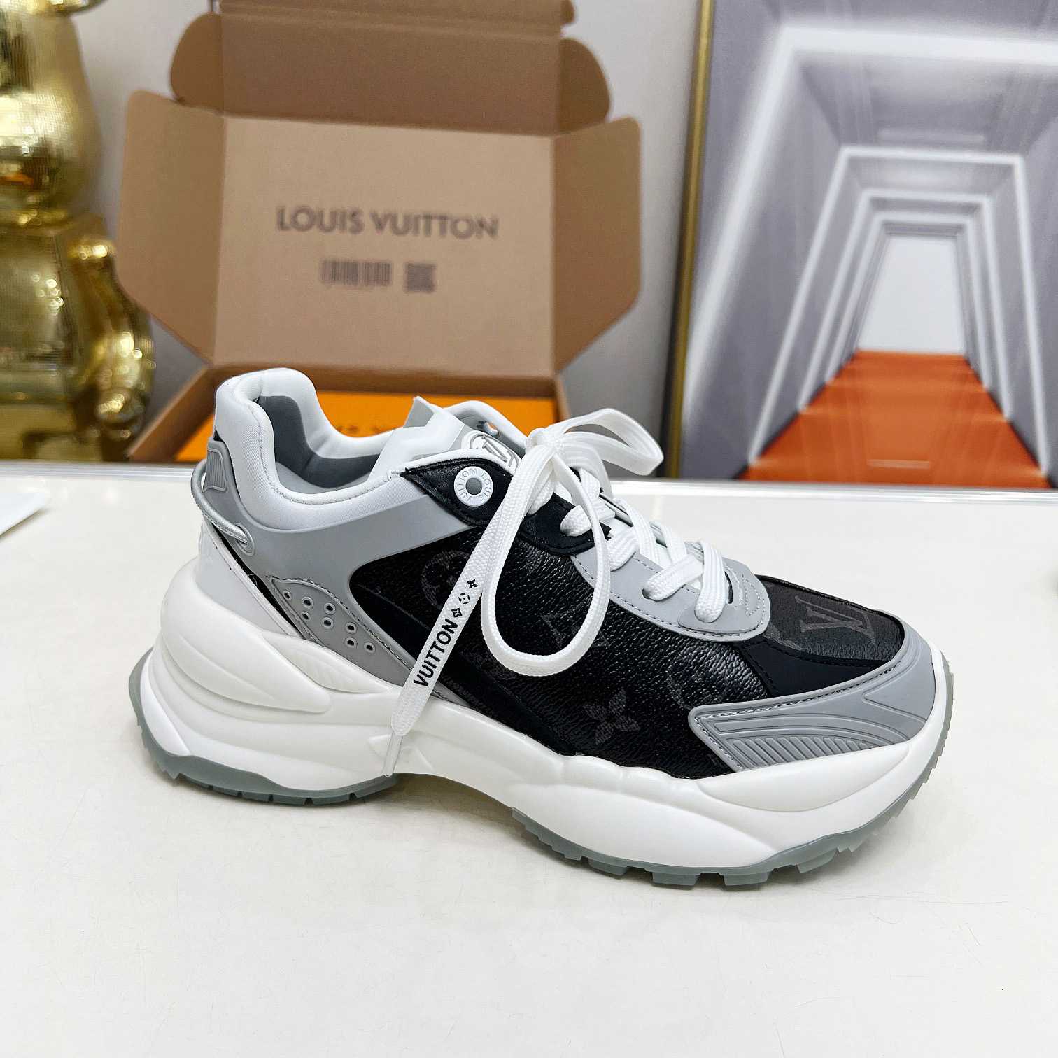 Louis Vuitton Run 55 Sneaker        1AD2MR - EUR FASHION